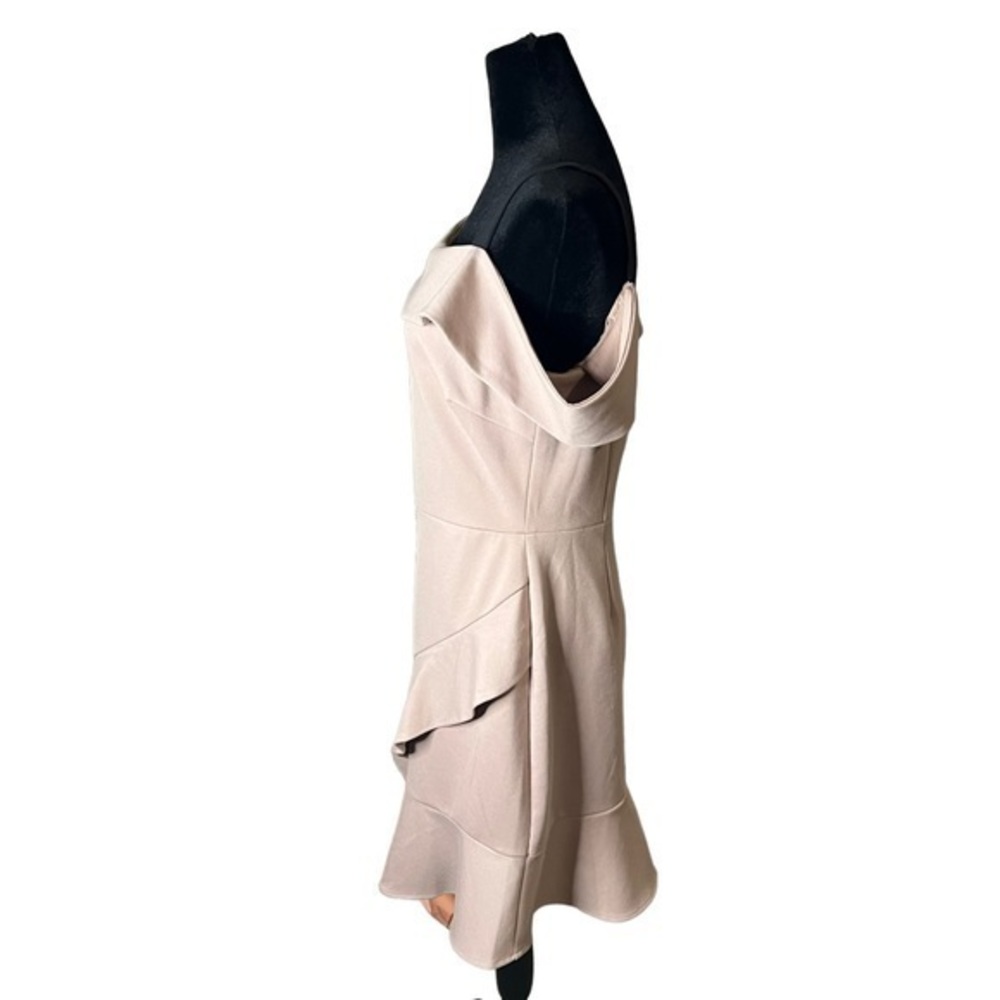 Adelyn Rae Women's Ruffle Shoulder Tan Sheath Dress Size Large - Picture 6 of 11